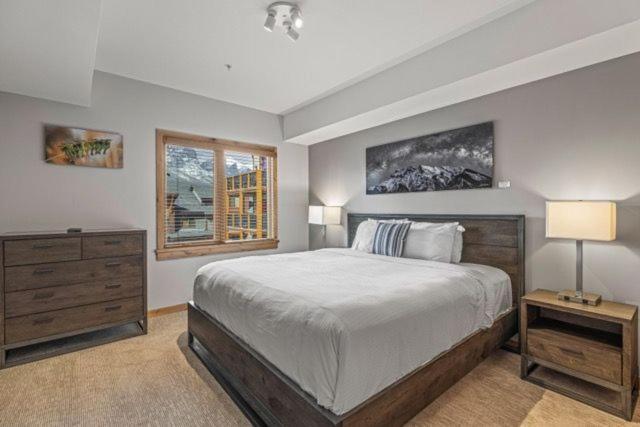 Spring Creek Condo By Canadian Rockies Vacation Rentals Canmore Eksteriør billede