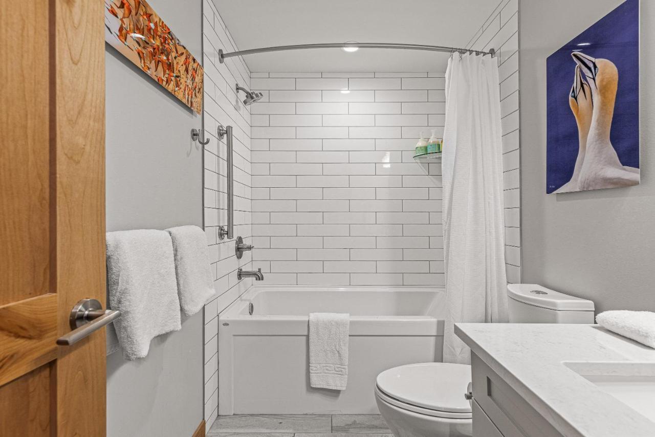 Spring Creek Condo By Canadian Rockies Vacation Rentals Canmore Eksteriør billede